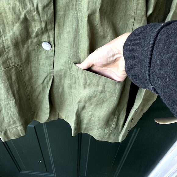 NWT Free The Label 100% Linen Sz M Corfu Blazer in HTF Olive Green, MSRP $192 - Picture 5 of 9